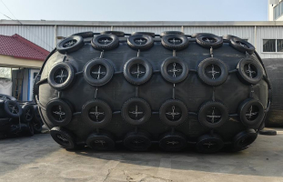 Export Pneumatic Rubber Fender | Fugo Cars